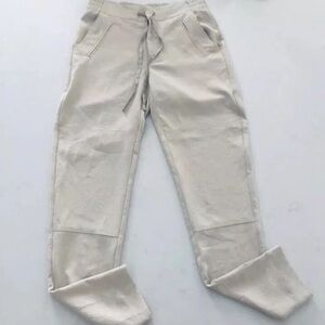 Nanette Lepore nude light weight ankle pants 0